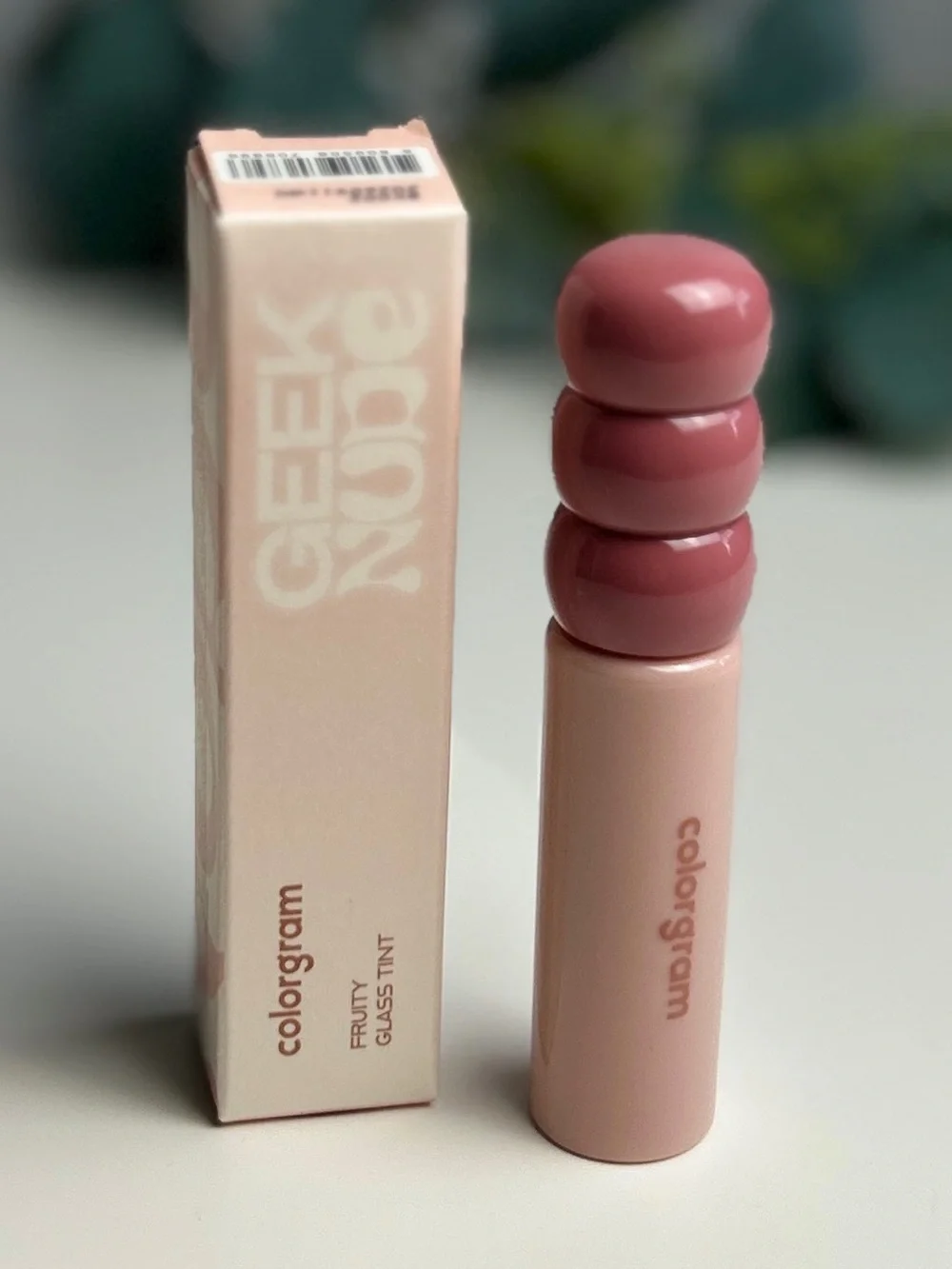 Colorgram Fruity Glass Tint (Geek Nude) in Satisfied Fig NEW!